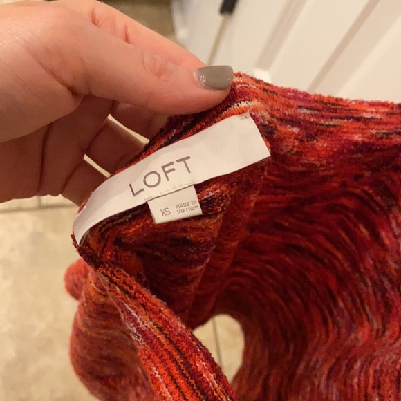 Halter top - Picture 3 of 3